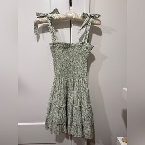 NWT CB POSITANO  Green Floral Mini Dress